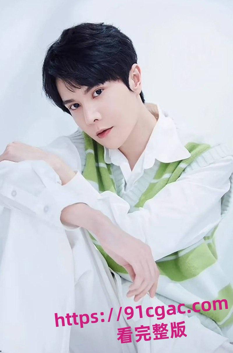 短剧演员金浩鹏被女友曝光不仅骗钱约炮 还四处撩妹脚踏多只船 不雅视频流出-3