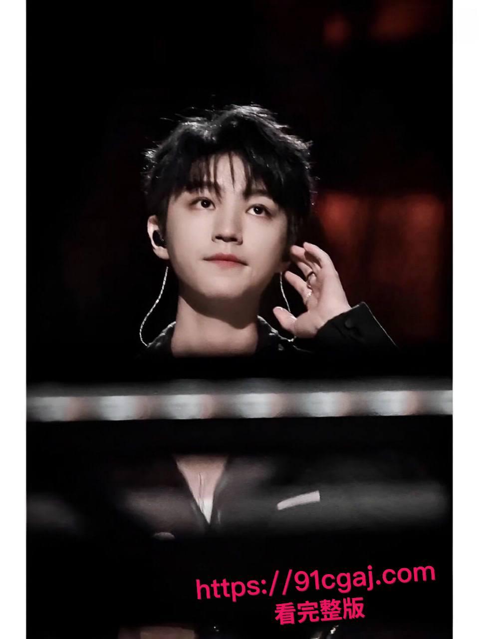 大瓜！王俊凯与经纪人杨柳不雅视频疑流出，七年纠葛藏多少秘密？-7