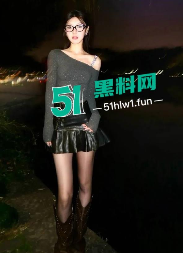 广西籍CBA球员【张兴亮】被禁赛，把女友装行李箱带进宿舍通宵学习，真是爱学习的好孩子。-6