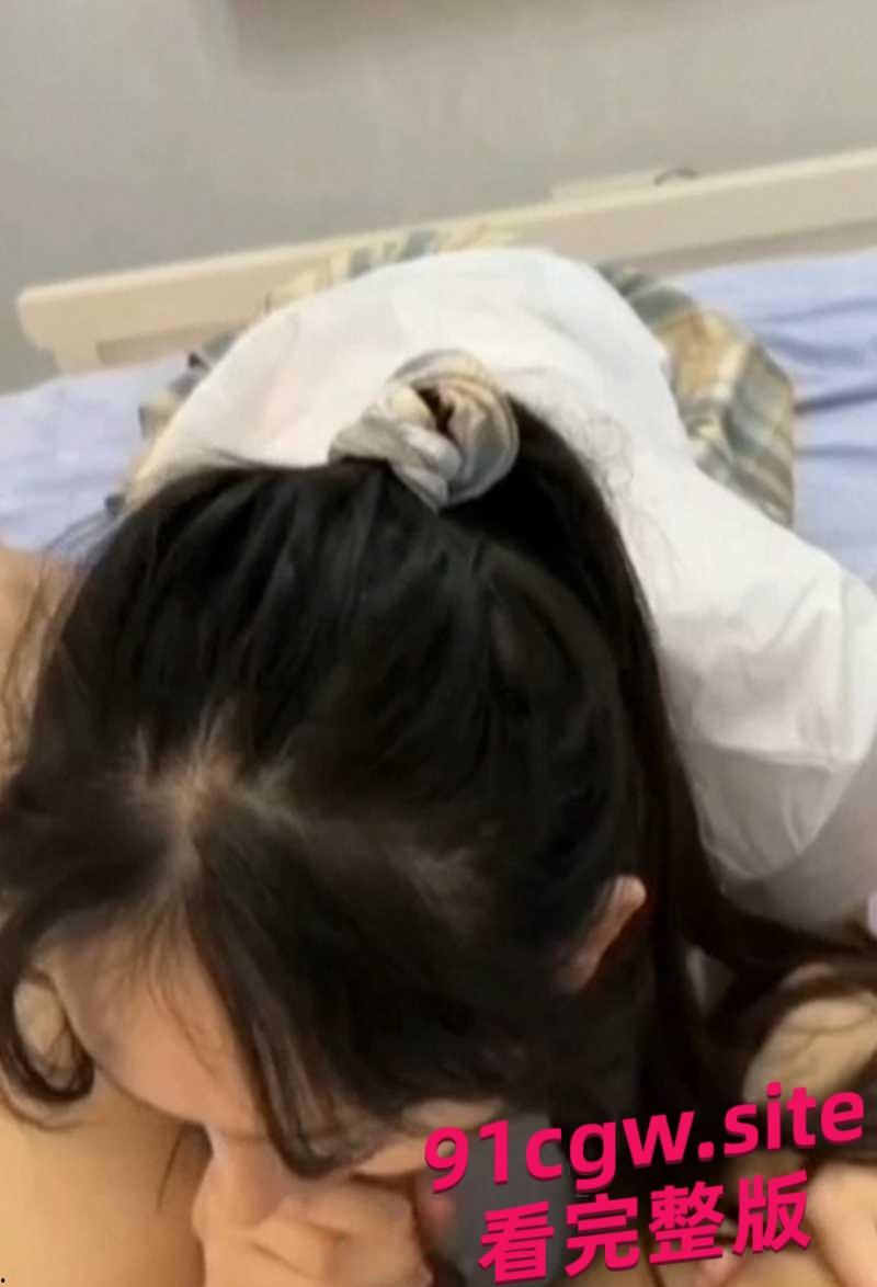 安徽财经大学美女王欣钰喝多后被炮友带到酒店无套爆操深喉口爆！-6