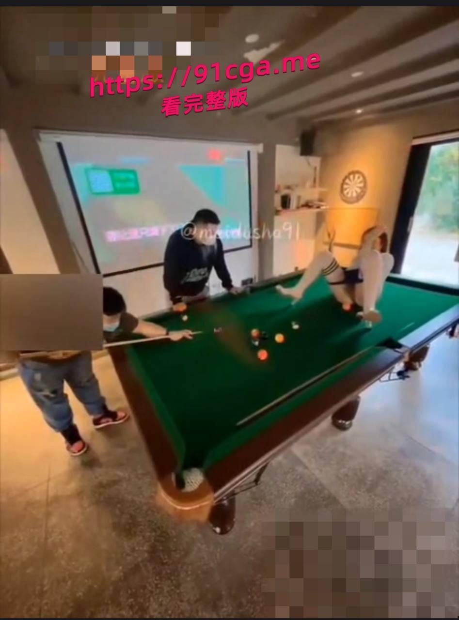 台球助教女神美杜莎 台球厅被干！长筒袜遭遇非人凌辱还是3P一起上-3
