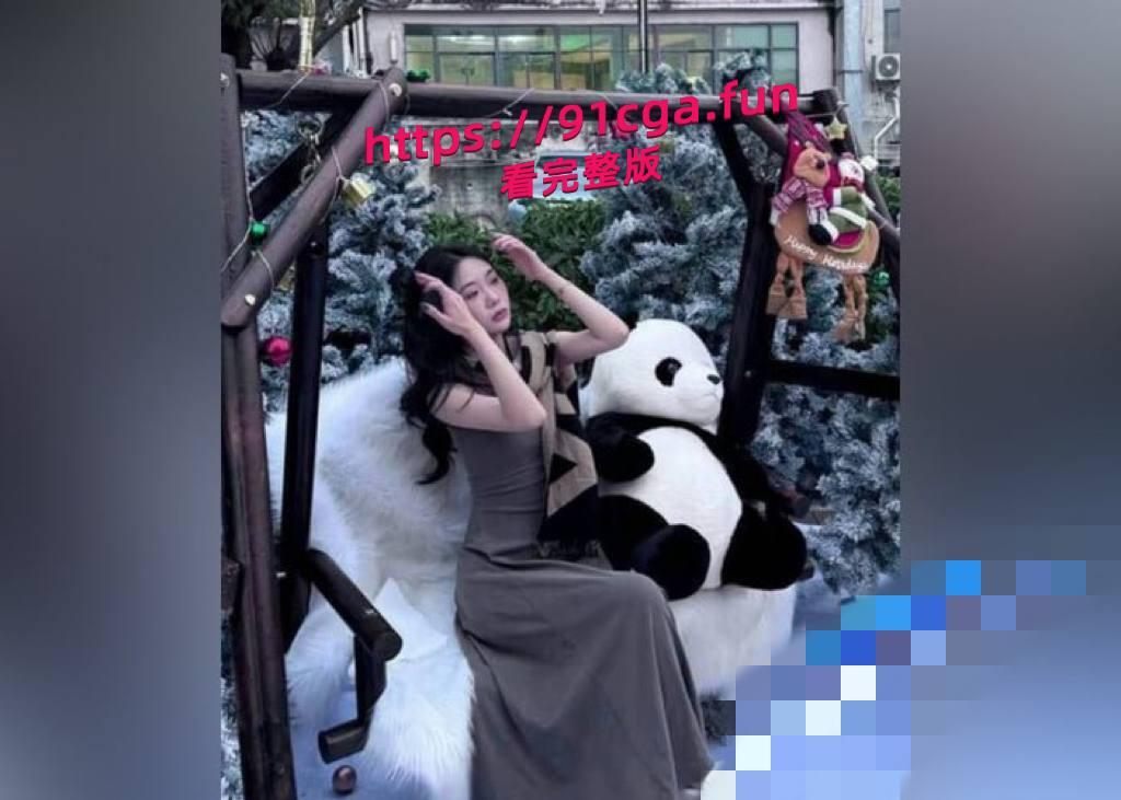 北京石油化工学院徐子含 公厕主动给炮友舔屌 在男友的眼皮底下干这事！ #爆炸新闻-3