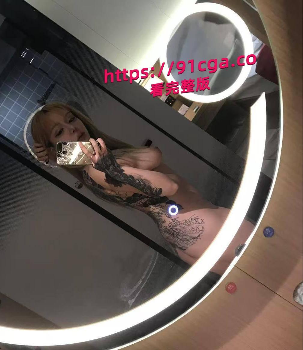 快手四十多万粉丝老传统精神小妹网红曝光线下其实是反差小太妹-1