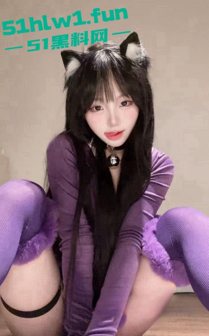 抖音百万粉丝擦边女网红【童锣烧 】微密圈大尺度作品流出 白丝肥臀顶级蜂腰简直太绝了！-3