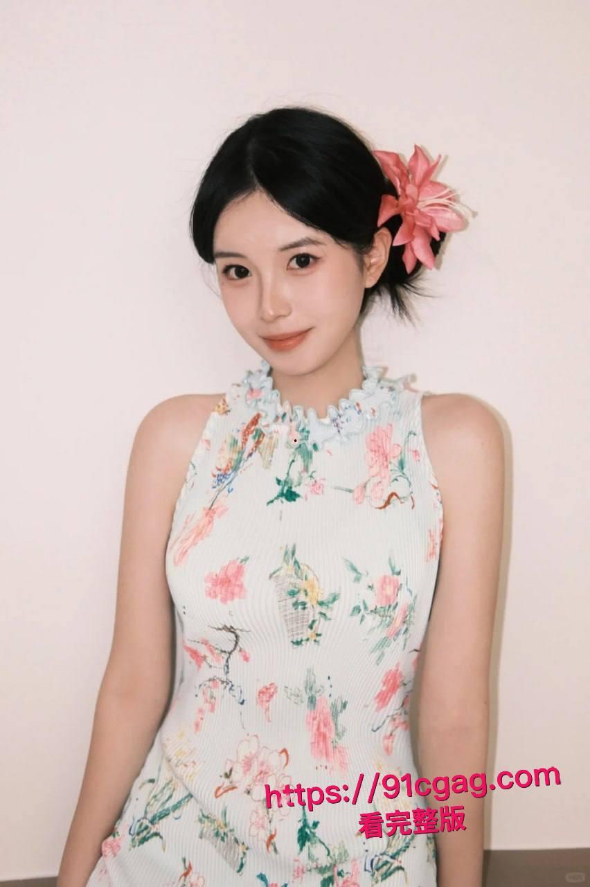 西安COSER李佩儿私密性爱视频外泄：绝美颜值西施COS女仆装跨坐大鸡巴猛骑，骚穴淫水喷溅高潮浪叫不停-9