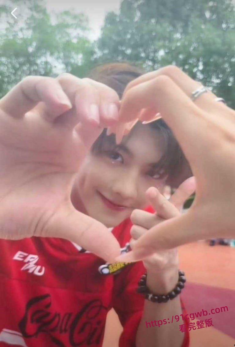 抖音20万粉男网红王晨长期骗钱骗炮女粉丝 多页PPT怒撕渣男伪装 大量聊天记录及性爱视频曝光实锤-23