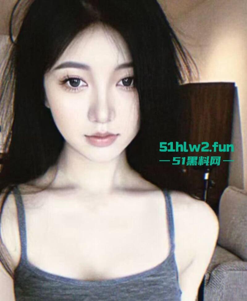 师范学院高冷校花【杨欣欣】私密约炮视频流出，清纯女神变身性爱尤物深情口交 内射全过程大尺度展示。-4