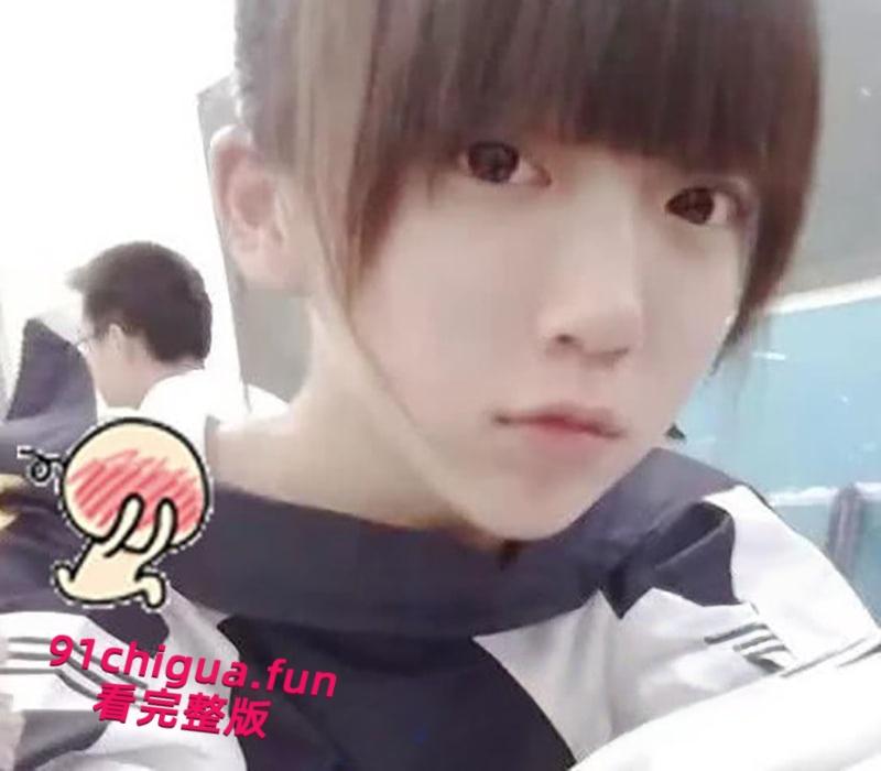 后续更新，抖音网红【呆妹儿小霸王】直播间回应曝光事件，多次强调不是自己却没证据自证，早期背刺【旭旭宝宝】更多黑料扒出！-1