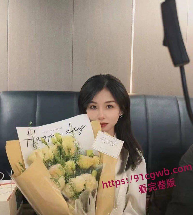 洛阳正仁教育集团昌梦甜婚前出轨被炮友拍下不雅视频 假屌跳蛋玩弄骚穴 大尺度聊天记录无比辣眼！-5