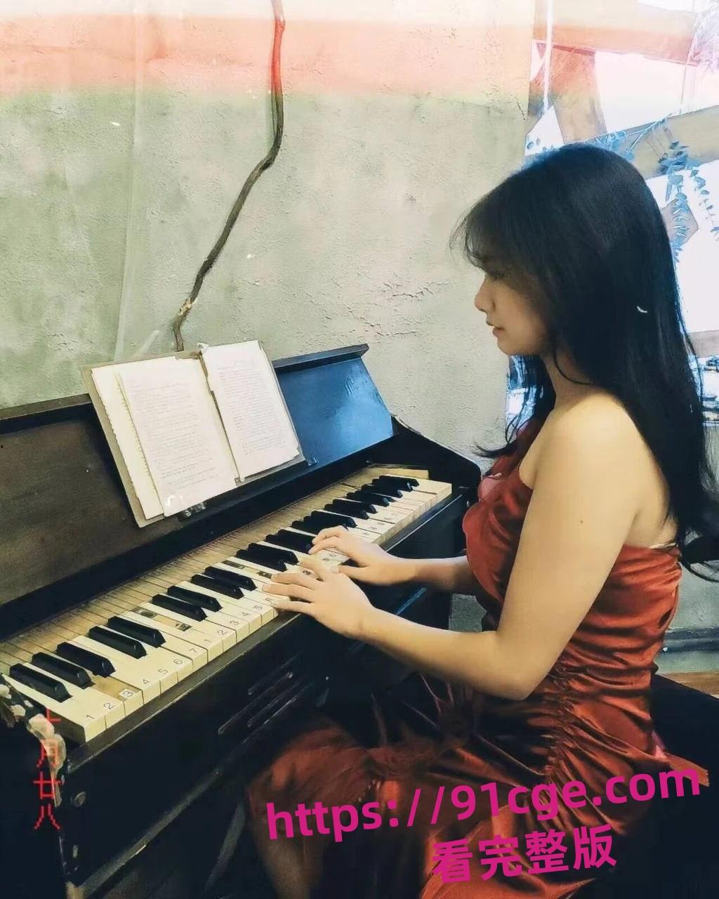 南京女大学生和男友兄弟玩3p 说好的露脸就删掉呢？！-1