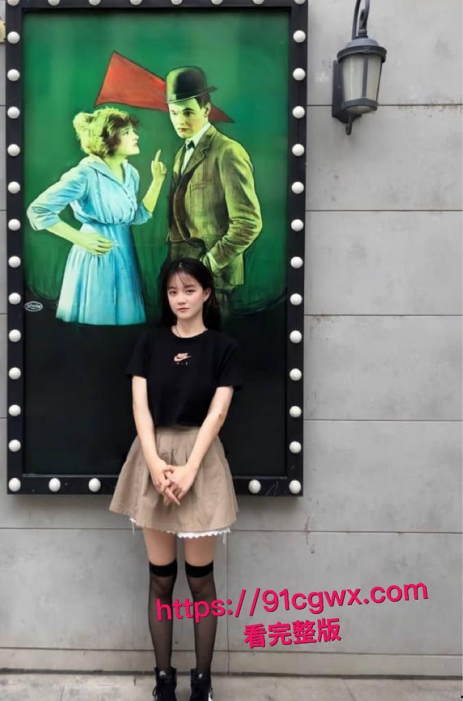 吴萌私密视频泄露！娇小身材大胸反差，嫩滑肌肤让人血脉喷张！-5