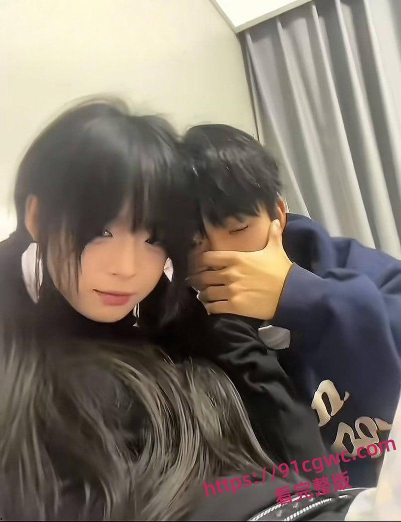 抖音340万粉网红少涵自曝猛料 男友伍六七出轨操粉 无套内射女粉为其打胎 性爱视频曝光实锤无疑！-18