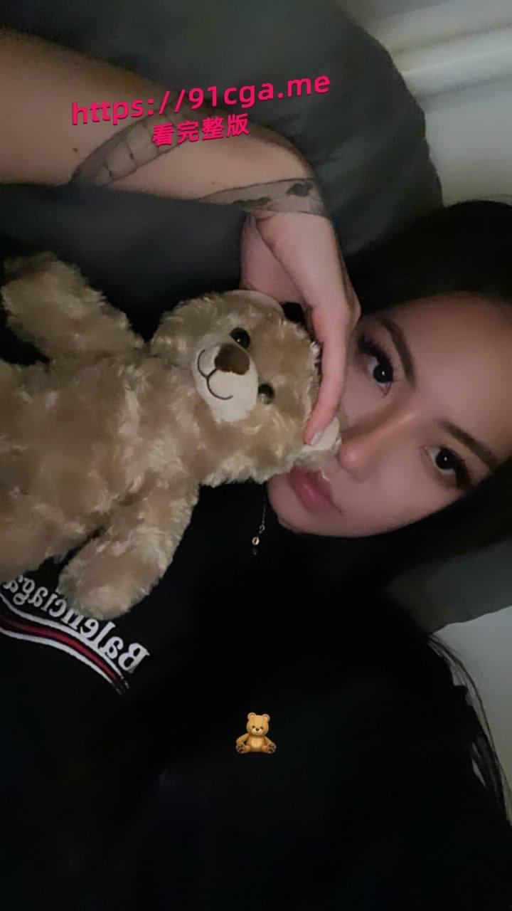 onlyfans亚洲美女博主 JessDrago，大尺度付费资源泄密，和白人男友做爱视频被爆出-1