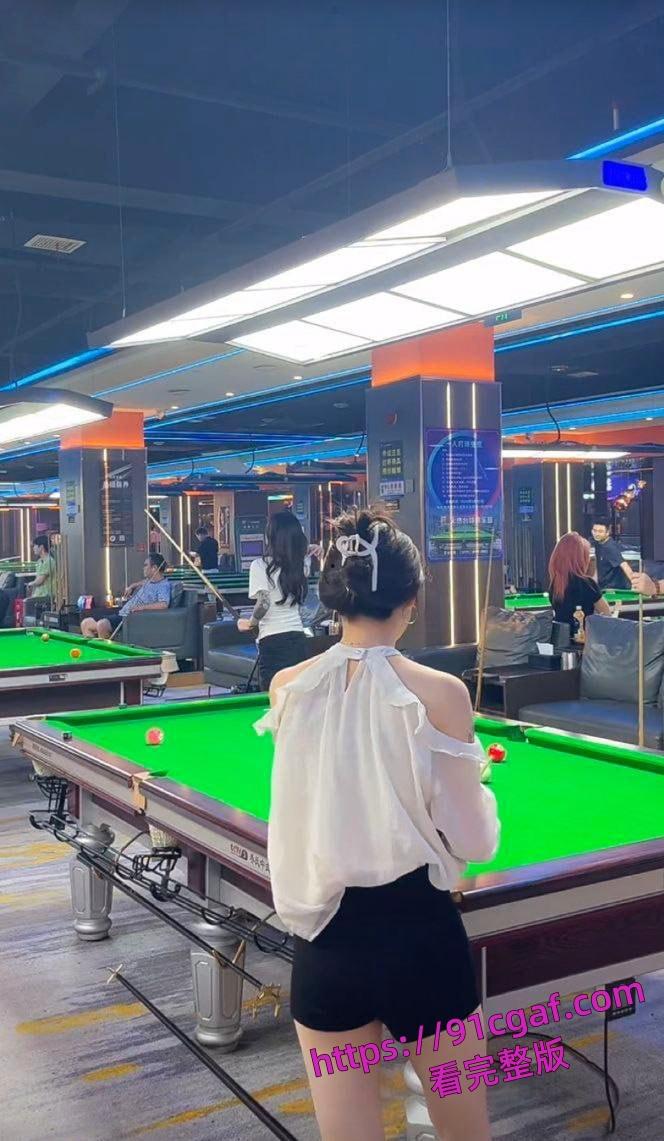 长沙雨花火热台球五江天街店杨巧私密视频泄露,她在包厢被男子大鸡巴狂操!-7