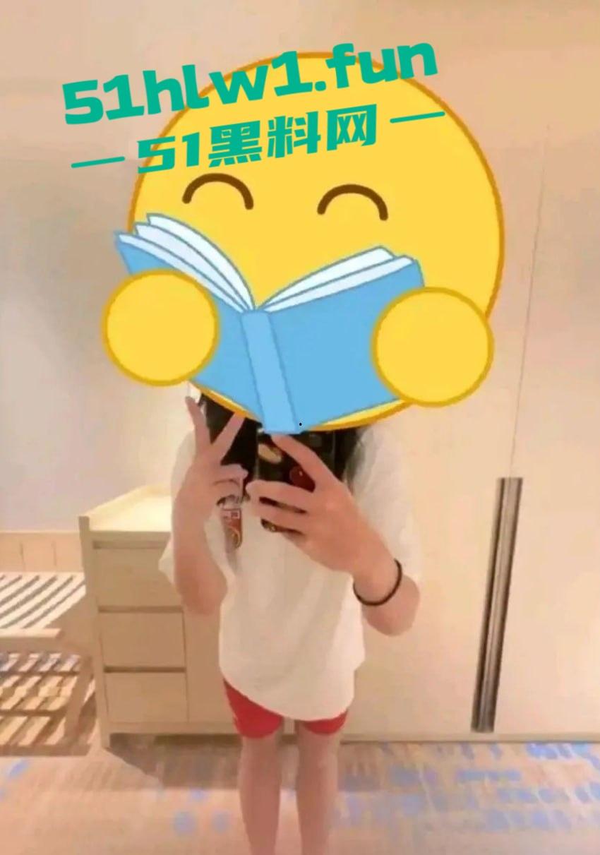 广州豹足球队员【唐天翼】深陷出轨门，被女友举报睡女足【马丹娜】深夜实锤证据传爆全网，绿帽风暴刮遍圈内！-4