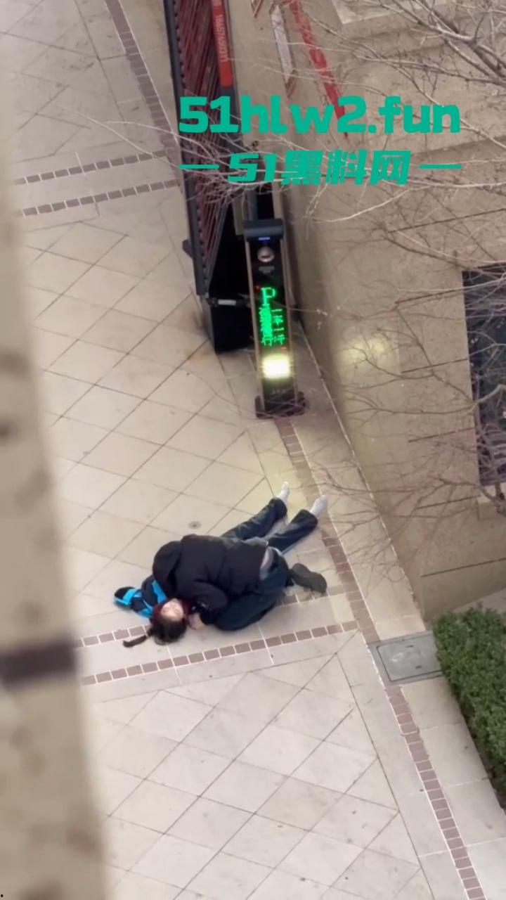 温州中梁首府一初中女生崩溃跳楼，压倒她的最后一根稻草居然是寒假作业？？-5