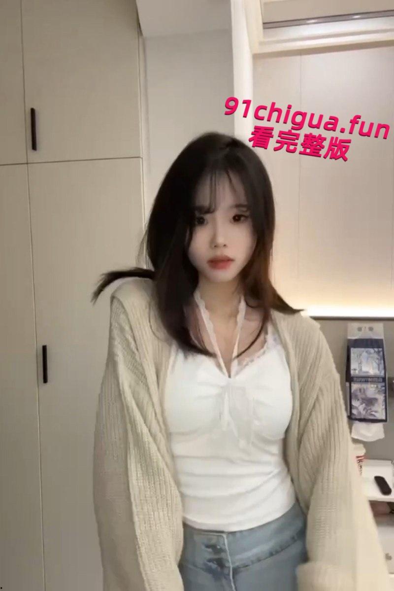 甘肃天水极品舞蹈生【王子婷】遭变态金主包养后疯狂开发，粗屌肛交爽到妹子淫叫连连！-5