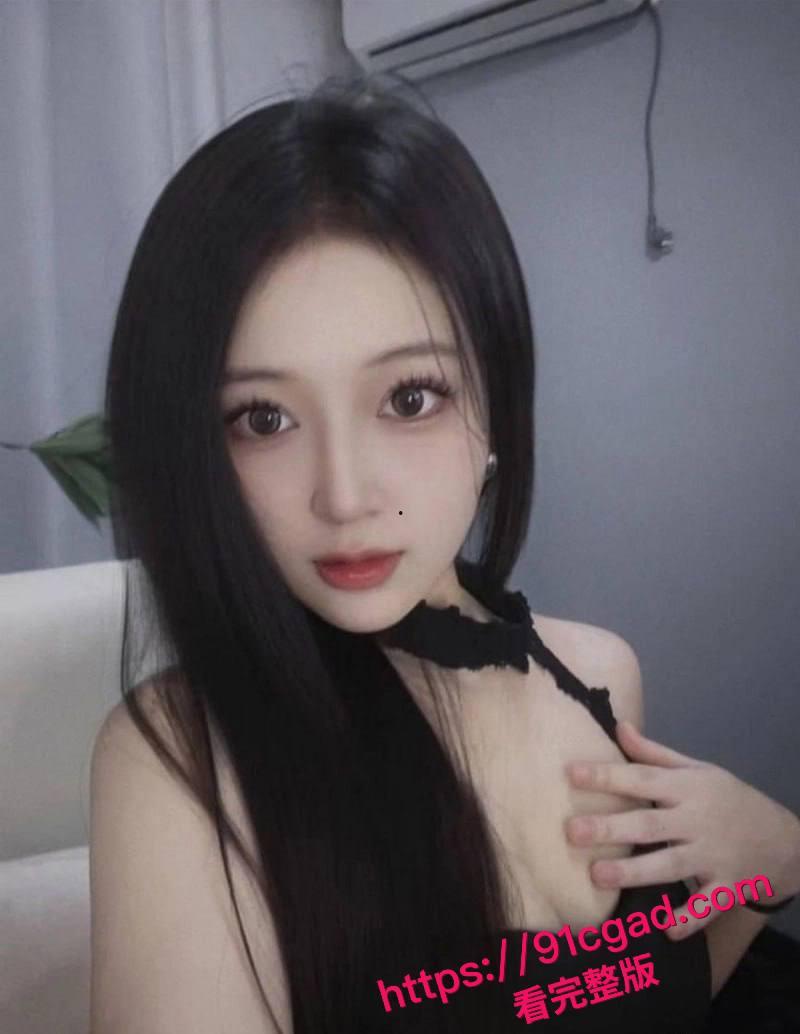 美术学院极品御姐 杨思琪 与男友酒店约会性爱视频惨遭曝光-2