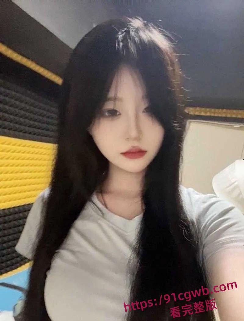 内蒙古民族大学传媒系王艺璇裸贷，自拍全裸淫舞视频做抵押因逾期被债主曝光-2