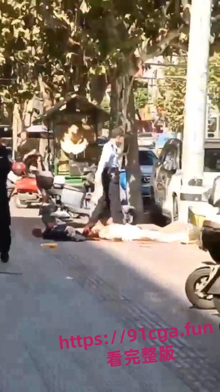 绍兴诸暨血案！大唐物美街道 丈夫当街杀妻后自杀！-1