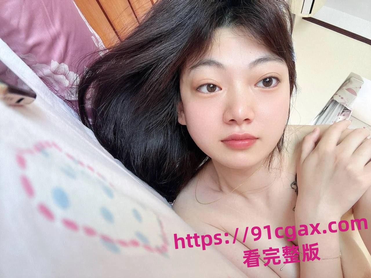宝藏郑州小少妇 在她的婚床上偷情！！刺激！-1