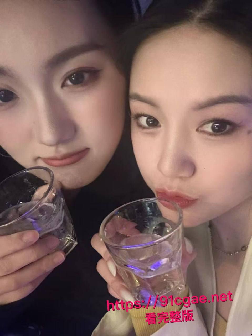 吉林延边母狗王茗雪和前男友露脸性爱视频流出 翘臀无套后入 男友用脚趾抠逼！-2