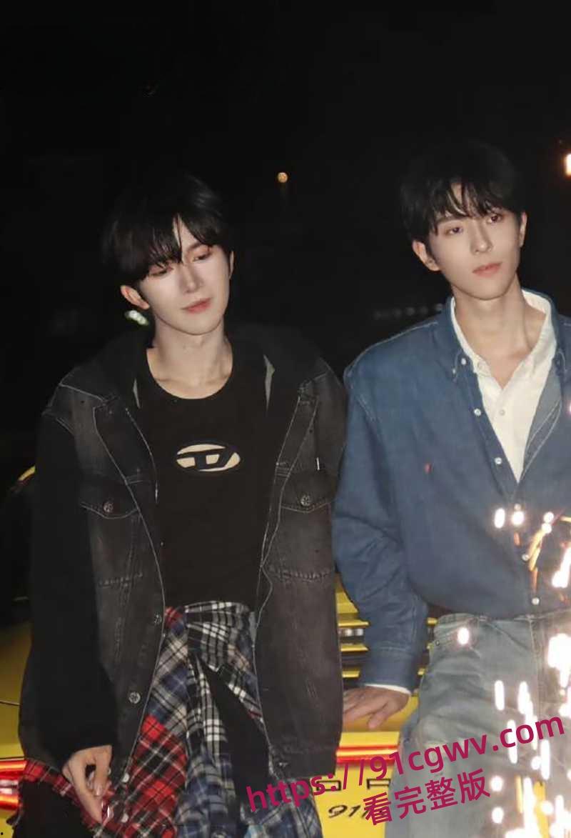 内娱演员小鲜肉黄星与邱鼎杰男同性爱视频流出-6