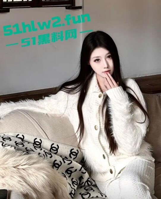 独家曝光！浙江抖音清纯反差嫩妹网红【甜甜】榜一大哥20个嘉年华直接拿下，大哥果然喜欢抖音找逼！-1