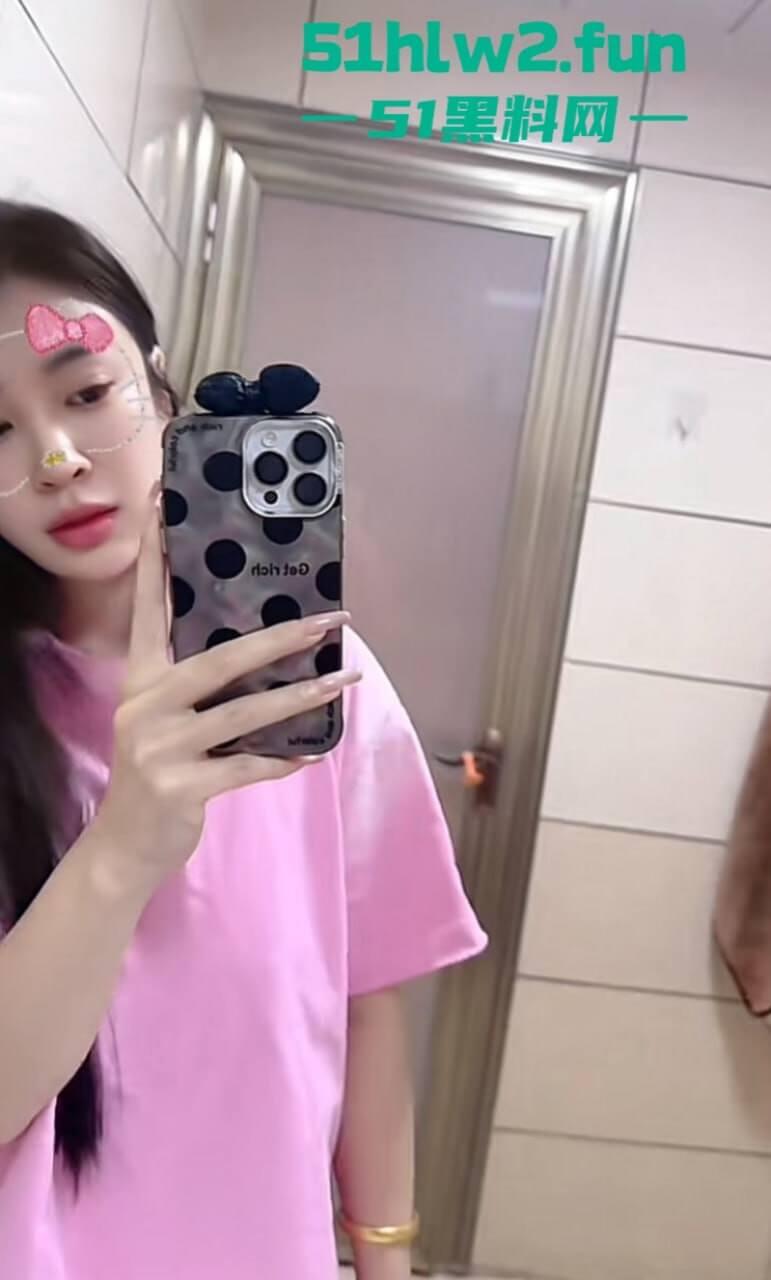 中式台球大瓜！安徽安庆宿松县腾勃中式台球职业联赛，台球天才跟女裁判房间打“台球”。-6