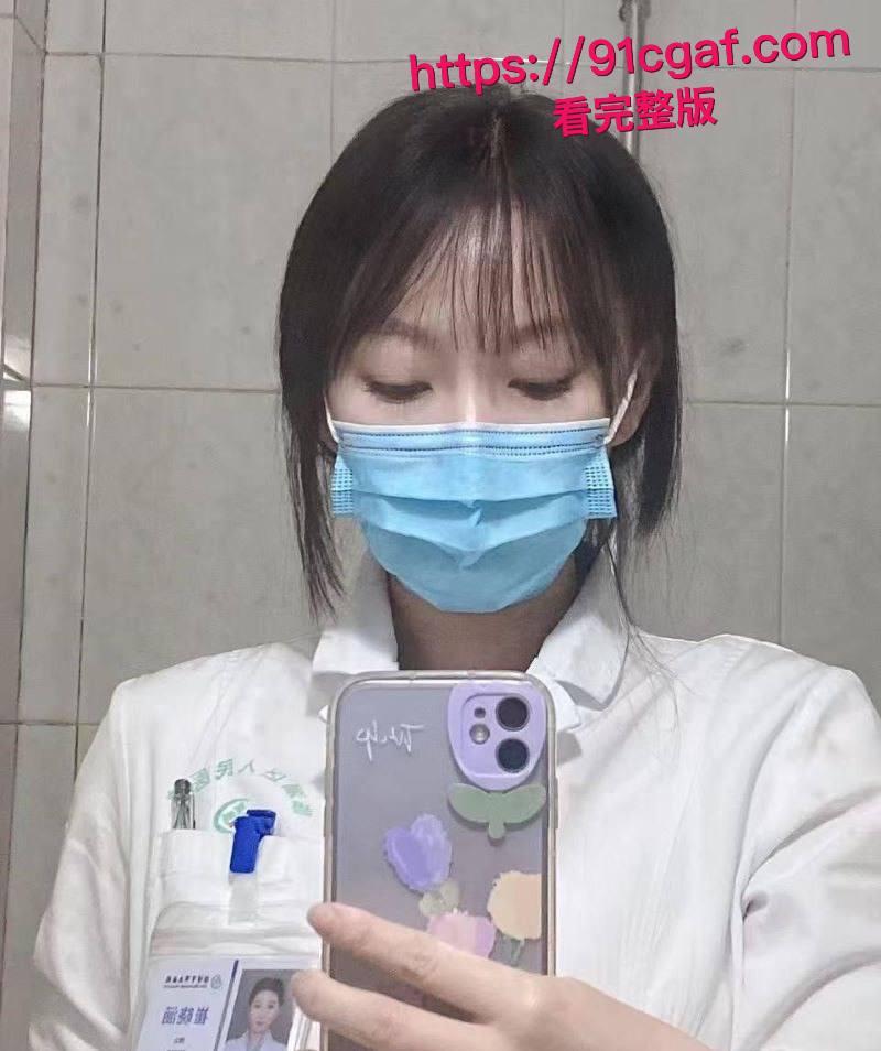 淄博医院崔晓涵出轨丑闻 靠官爹进医院 婚内成多位外科大夫公用母狗 偷拍视频全网疯传！-13