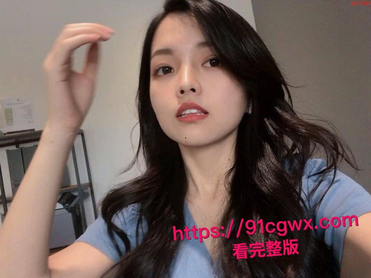 加拿大甜妹李天宜留学变小母狗：跪舔大鸡巴无套内射视频流出，骚穴高潮浪叫放荡夜全记录-11