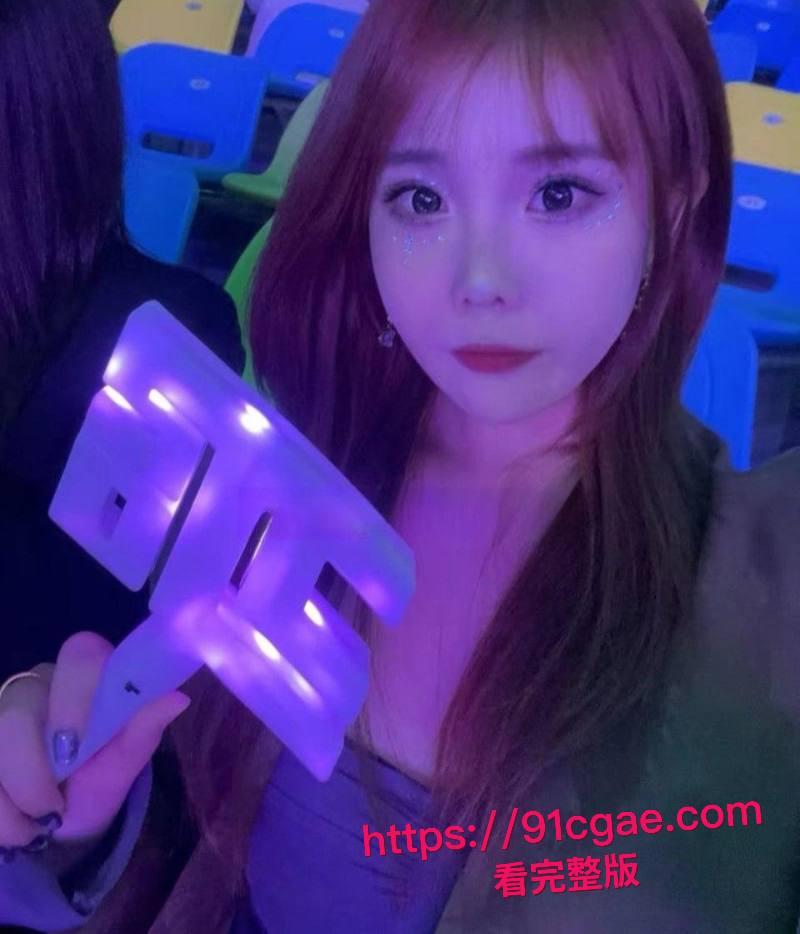 潍坊已婚巨乳护士 性爱视频曝光 樱唇紧裹肉棒吞吐 骑乘坐屌交欢 狂摇大奶弹跳晃荡 诱惑至极！-2