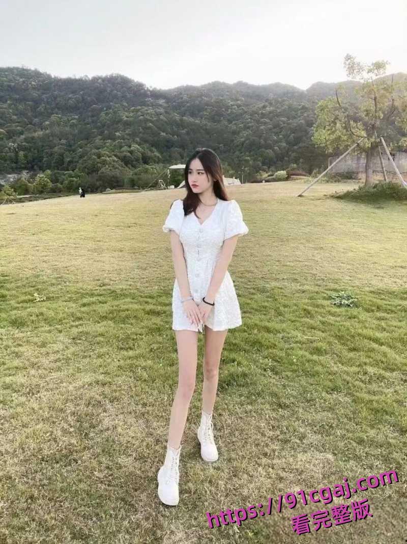 上海剑桥学院薛翊宁高挑巨乳御姐喜欢颜射 露脸骑乘被无套打桩 骚劲十足-1