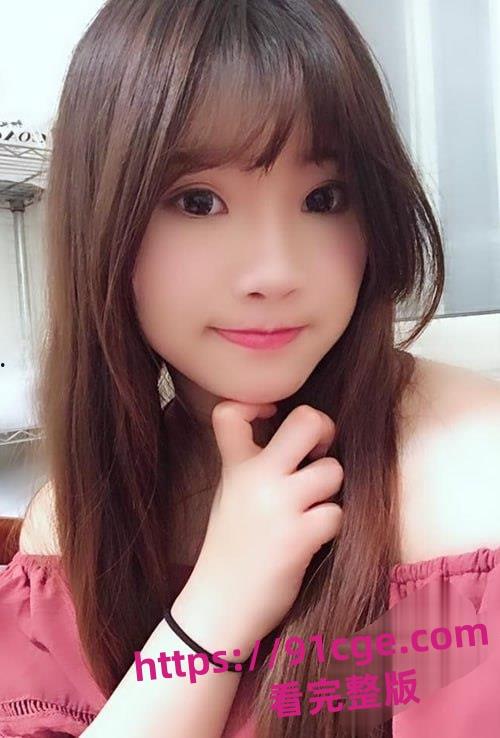 三峡旅游学院清纯学妹『付文婷』白虎自慰私拍被男友泄密流出-2