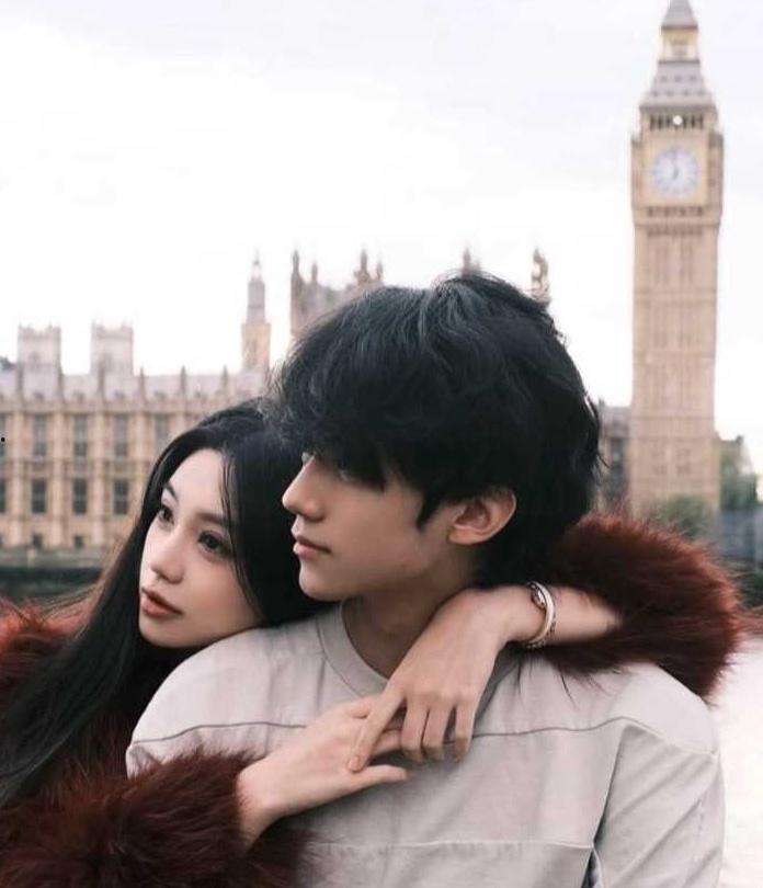 抖音百万网红夏思齐火爆全网 出轨约炮外国大屌 染上梅毒传给现男友刑万里 录音 聊天记录 做爱视频石锤 女神人设塌房-15