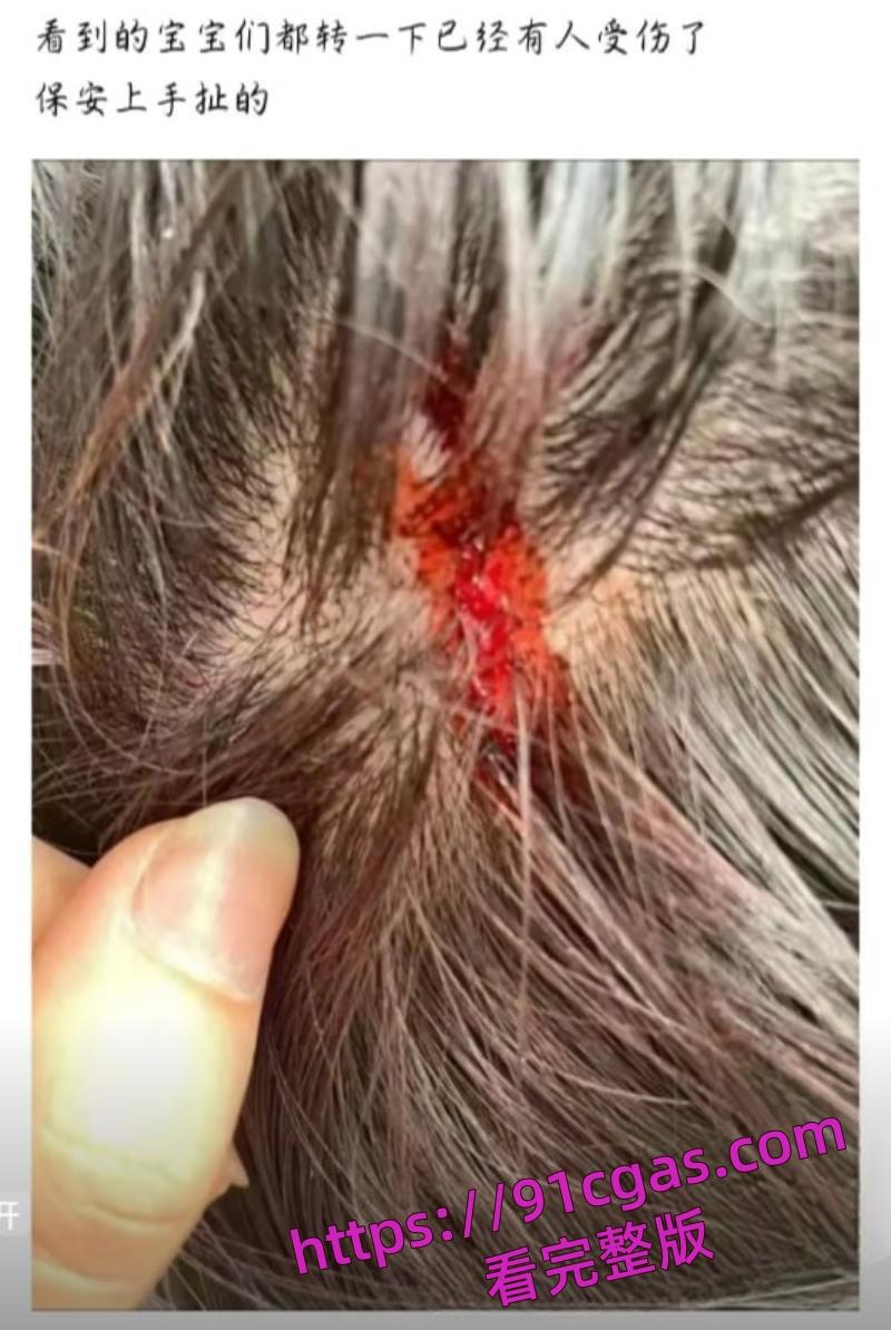 时代少年团演唱会保安竟干这事？上海演唱会安保被粉丝指控借搜身之名进行猥亵-5