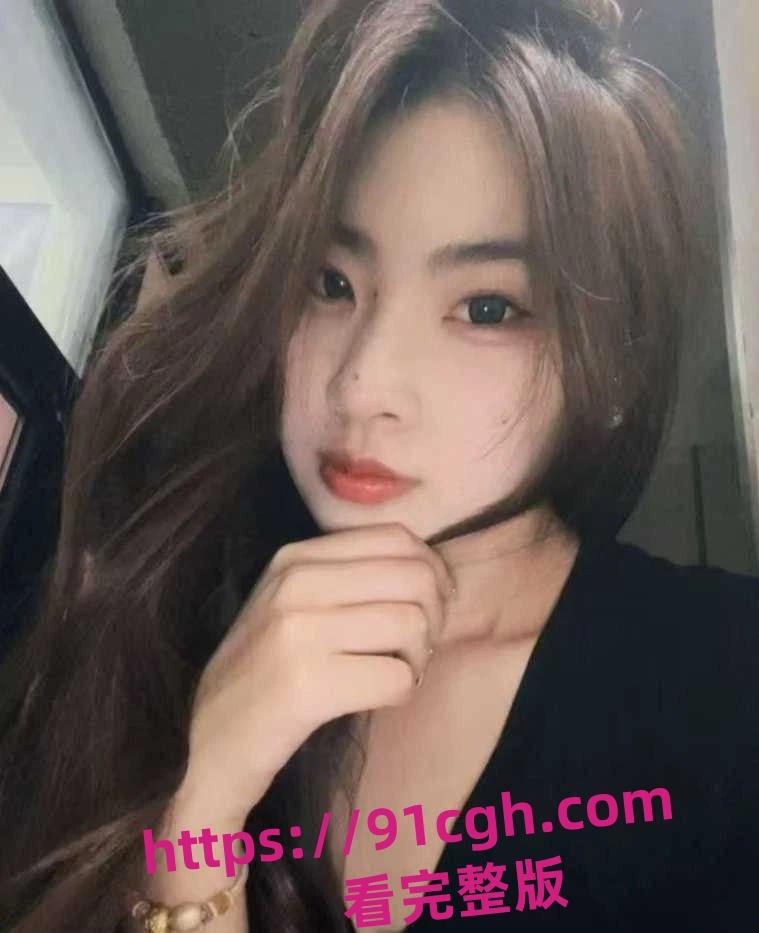 安徽滁州05年的小骚货倪书函，自拍大量不雅照片视频流出！-5