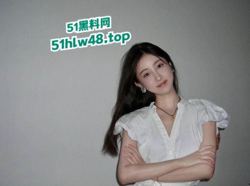 浙江农林大学【吴凡玲】林业生物学院大三学姐，骚劲十足与男友的私密视频惨遭破解流出。-2