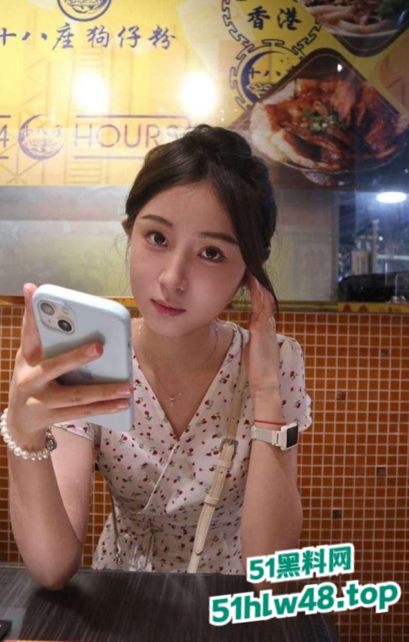 浙江农林大学【吴凡玲】林业生物学院大三学姐，骚劲十足与男友的私密视频惨遭破解流出。-9