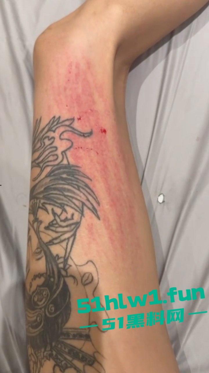 实名曝光福建泉州【林鑫龙】柬埔寨园区搞诈骗，吃喝嫖赌家暴样样全，肥头猪样丑胖挫见者远离！-3