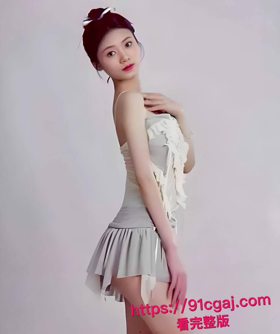 分手报复曝光！极品模特女友李慧玲酒店做爱视频流出，骚婊子被前男友操得浪叫连连，兄弟们快来看她多贱！-5