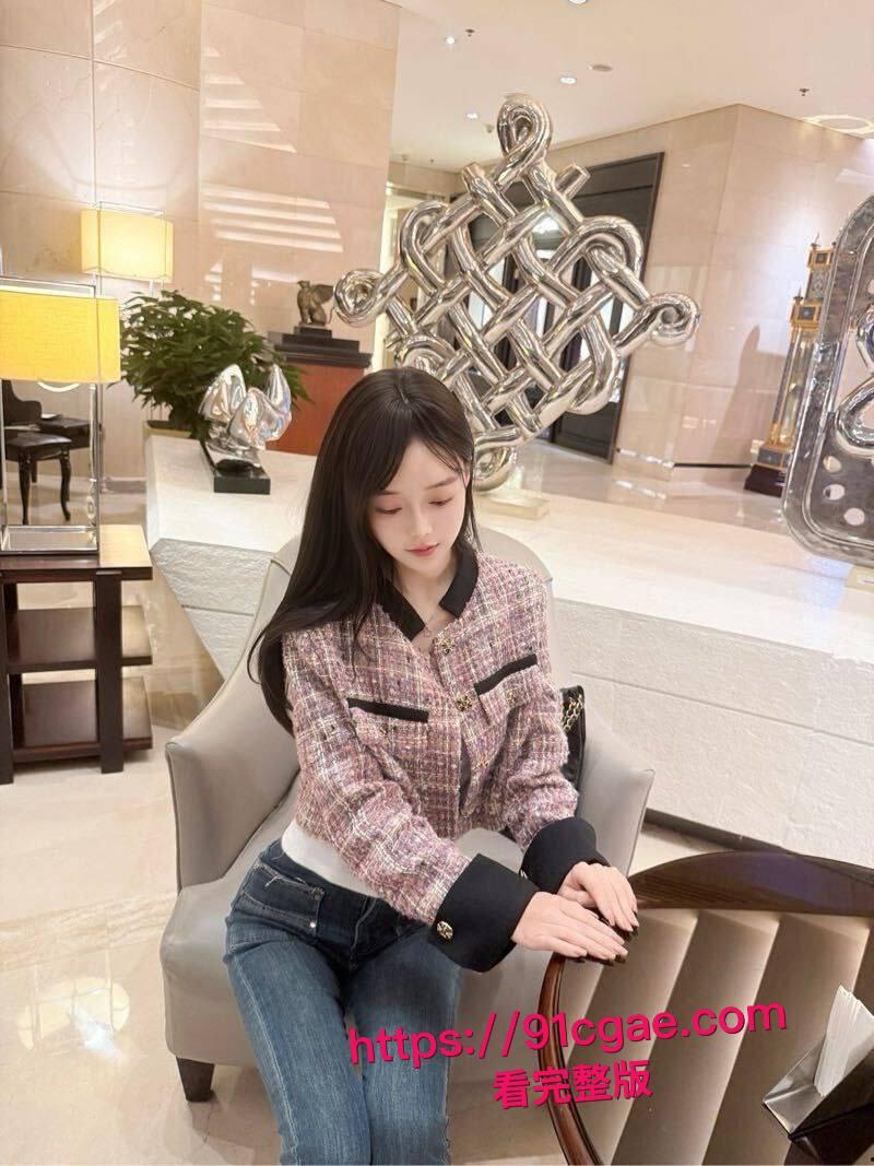 南宁顺丰物流专员陈晓雯出租屋黑料爆出！与肥丑上级激情啪啪，接吻亲奶舔逼操逼四件套！-7