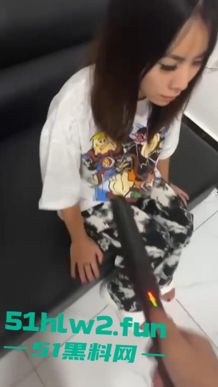 园区猪仔真实近况，绑架后只有受虐的份，电击殴打口吐鲜血境外没有高薪工作，只有无尽的折磨。-4