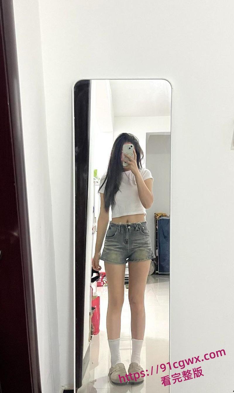 女高中生勾引化学老师一夜三次，搞得化学老师受不了，最终这段不伦关系被曝光，堪称炸裂-1