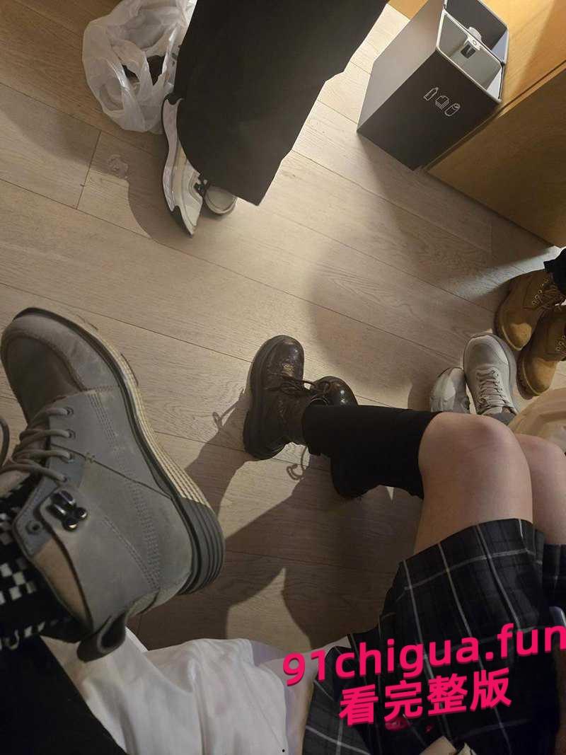 济州岛KOL事件神秘美女空降小岛露营，被币圈屌丝户外强行插嘴！#济州岛KOL事件#口交#淫趴-2