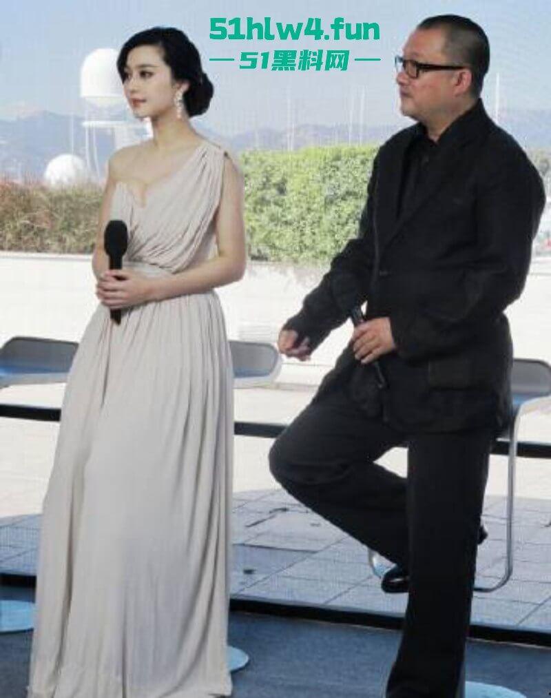 范冰冰复出柏林影展，范冰冰喷血造型超性感流苏设计的若隐若现失手露乳贴，看来巨星没落也只能靠肉体吸睛。-4