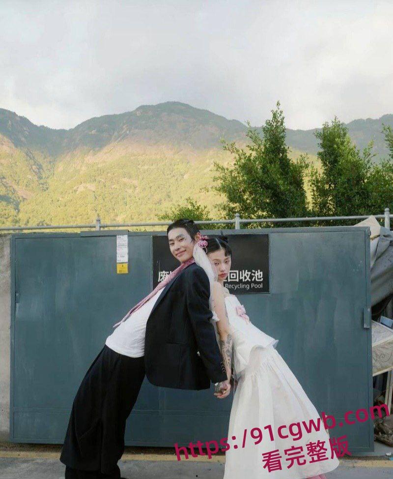 福建抽象人气女网红王大钳子出轨曝光私生活糜烂出轨无数男人 夜夜换床伴 床上功夫一流-21