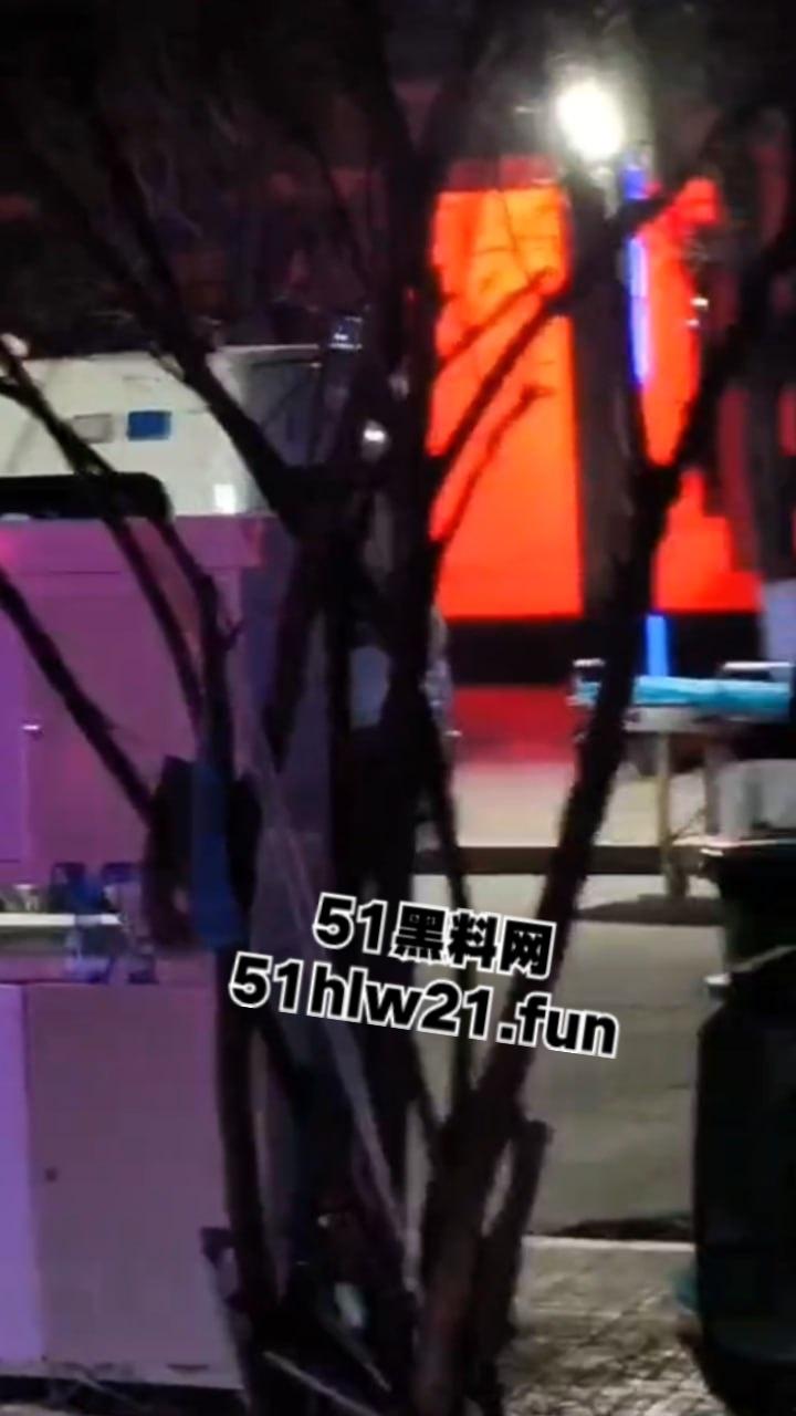 山西一高校女生厕所产子，涉事学校曝光内情，知情人透漏是教育系大一新生，毕业后找工作一定有优势。-4