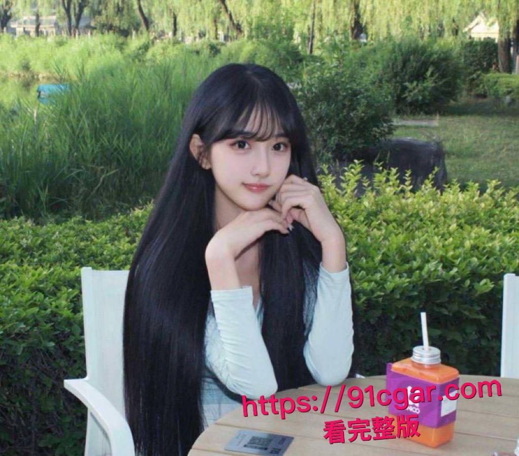 洛阳极品学生妹被富哥包养 户外真空露出尿尿 酒店直接扛腿猛干到腿抖 彻底沦为专属肉便器！-6