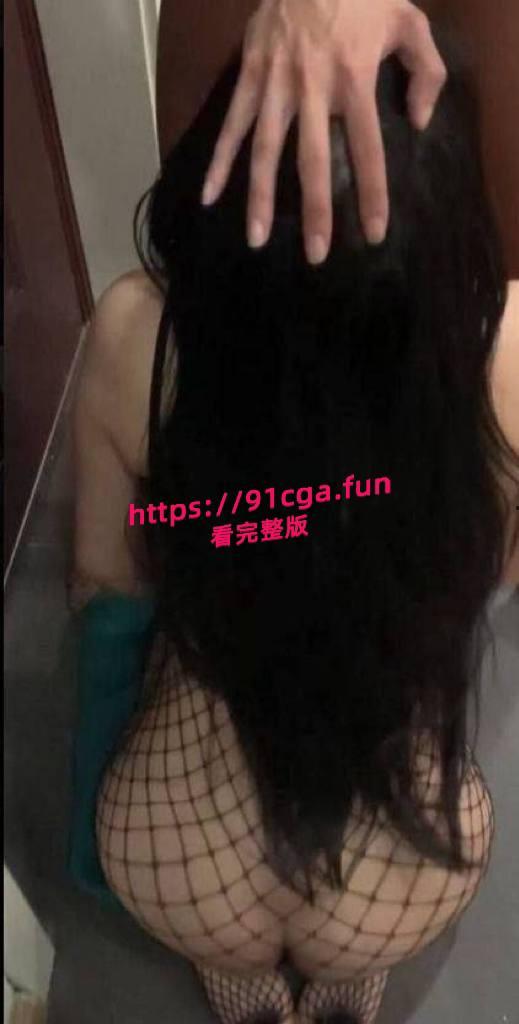 山西太原极品身材美艳少妇，和情人酒店约炮吃鸡不雅视频被曝光-3